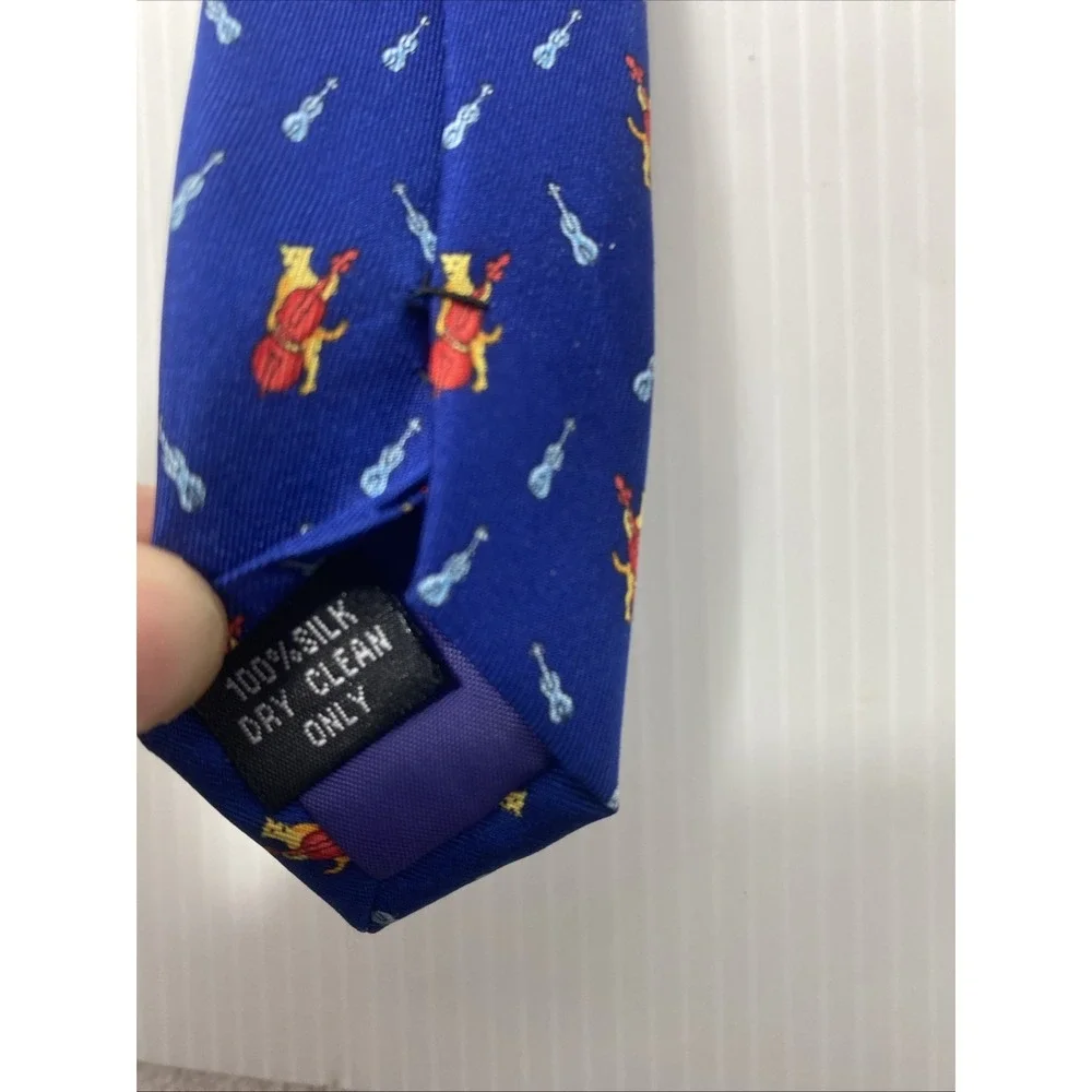 TOMMY FINK Vintage Blue TIE Cat With Violin 100% Silk-T22